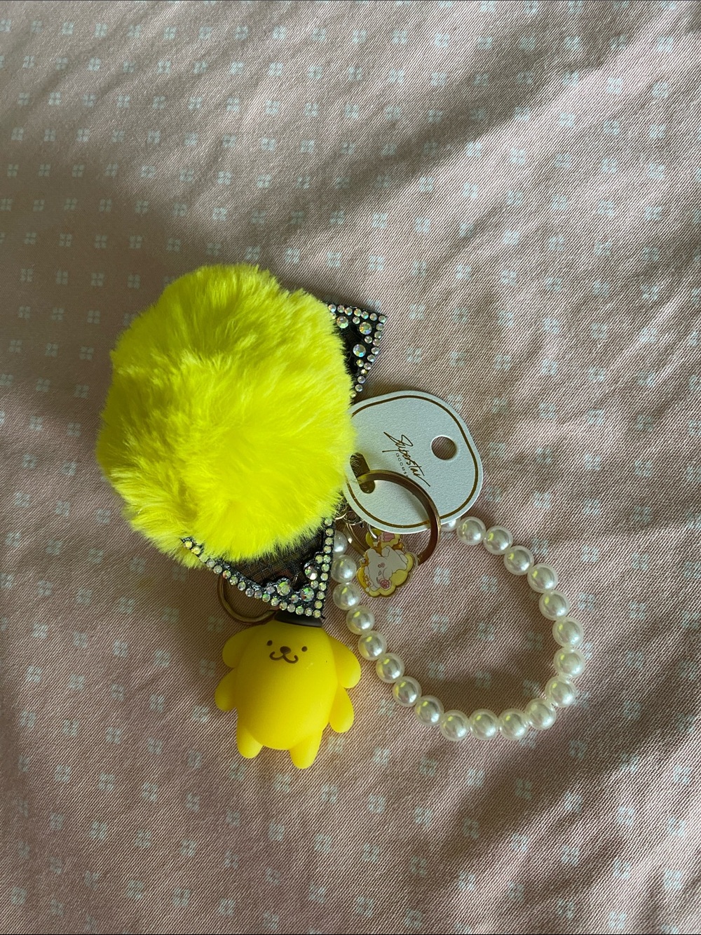 NWT Hand Crafted Pom Junk Keychain💛🖤